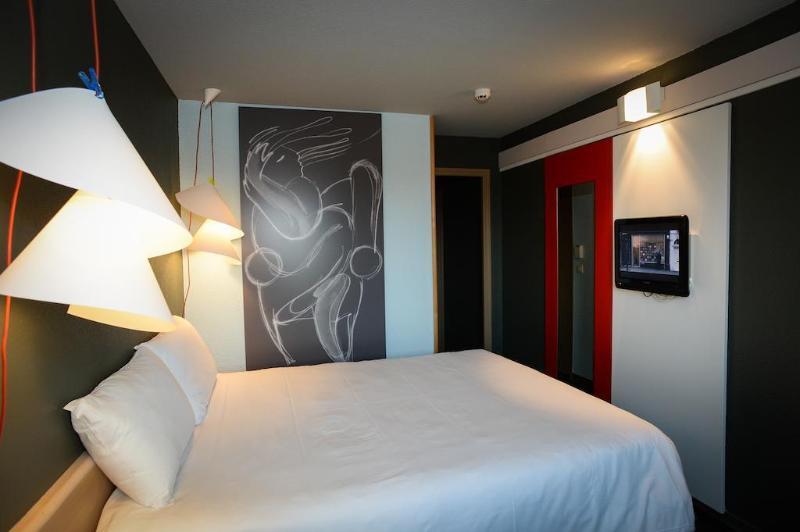 Hotel Ibis Saint-Lo Exteriér fotografie